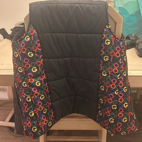 COOGI Puffer Vest - Picture 4 of 11